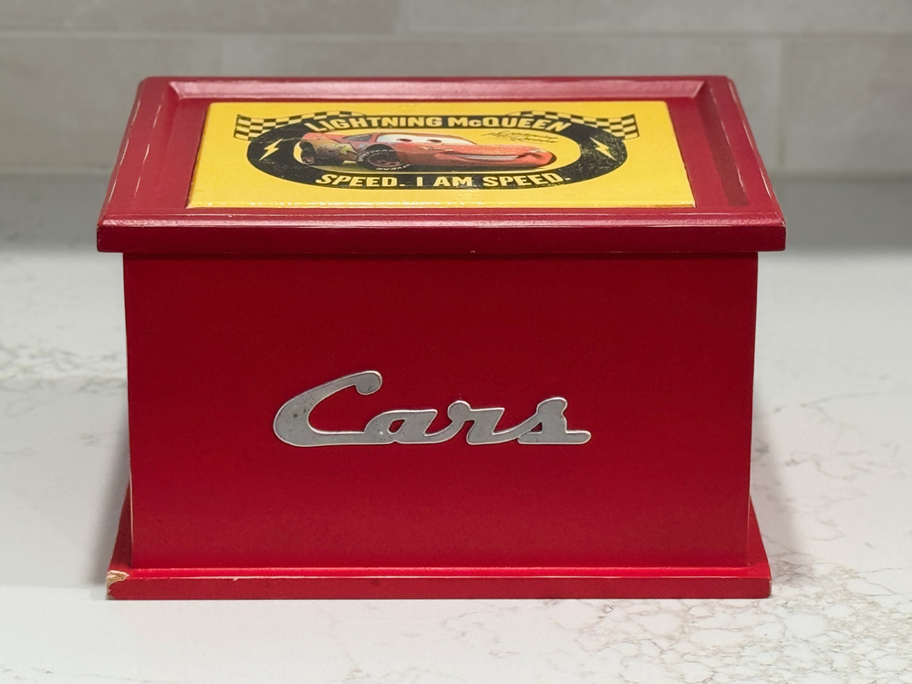 RARE Genuine Disney Pixar Cars Lightning McQueen Red Wooden Storage Chest Box